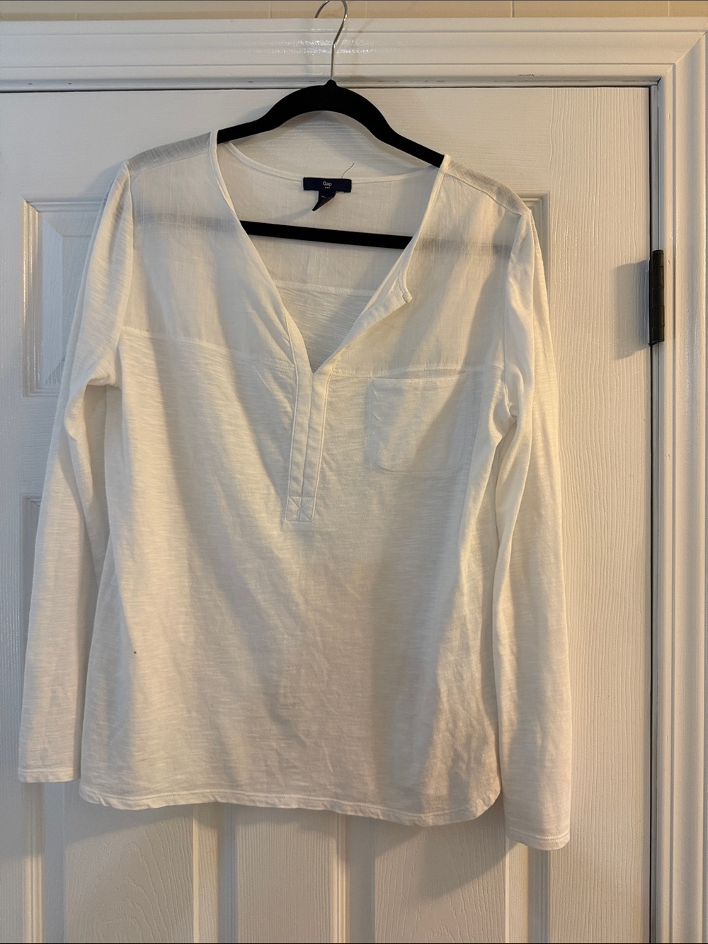 GAP White V-Neck Lightweight Top